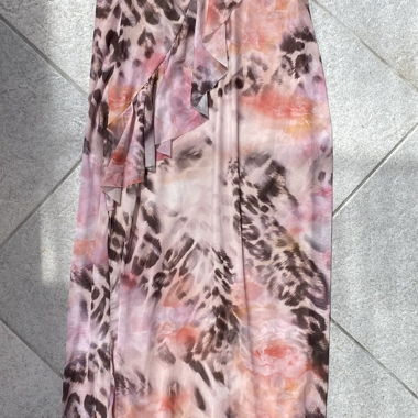 Petite: Boohoo Maxikleid mit Print