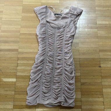 Robe froncée