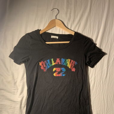 Billabong T-shirt