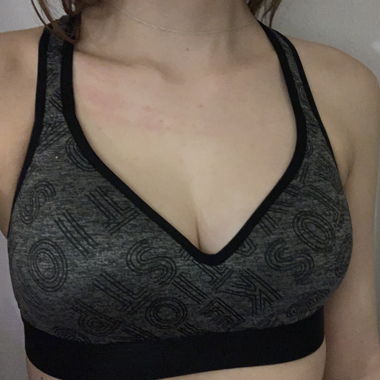 Sports bra