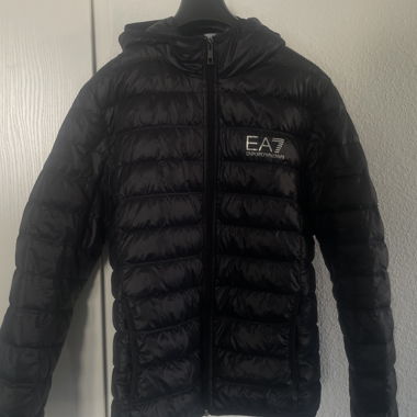 Piumino EA7 con cappuccio