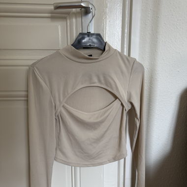 Crop top manches longues col haut 