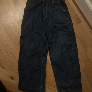 Baggy pants