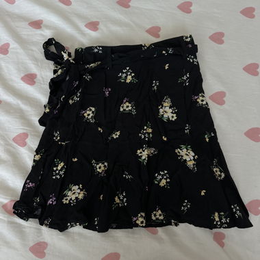 Black floral skirt