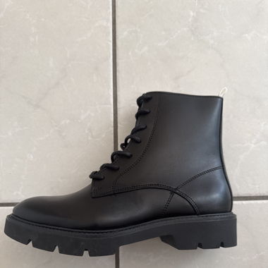 Bottes noires 