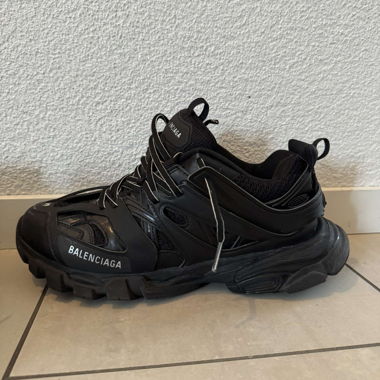 Balenciaga Tracks