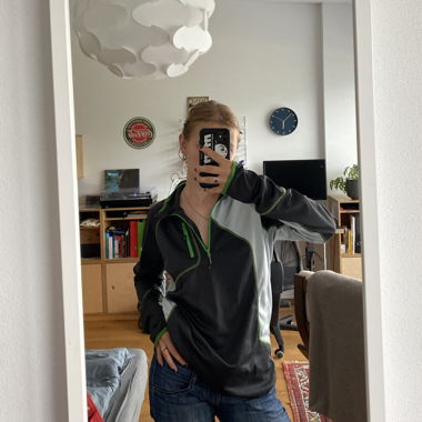 retro style sweater 