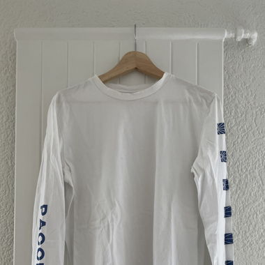 paccbet longsleeve