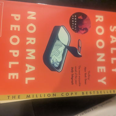 Normal People von Sally Rooney