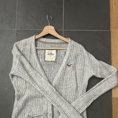 Hollister Cardigan M