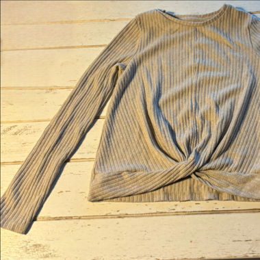 Pull beige enfant 