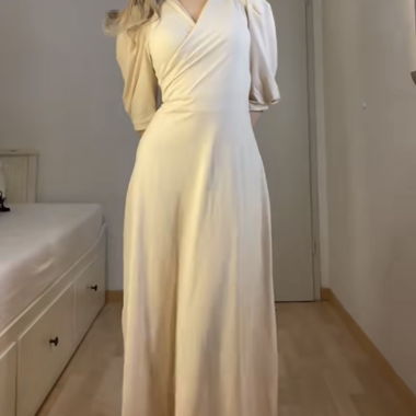 abito lungo beige