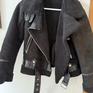 Veste noire