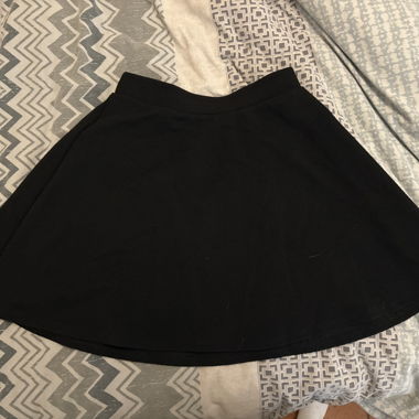 Skirt and zipped pullover bundle 