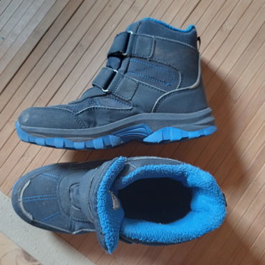 Scarpe montagna misura 35