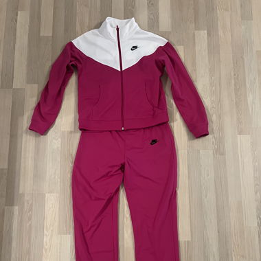 Nike Trainingsanzug Pink