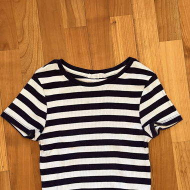 Bauchfreies Top