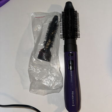 Spazzola ad aria calda Remington con accessorio
