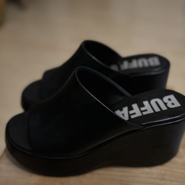 Buffalo Schuhe Grösse 39