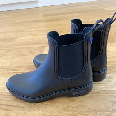 Rainboots