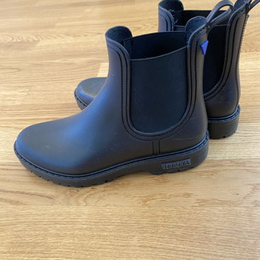 Rainboots