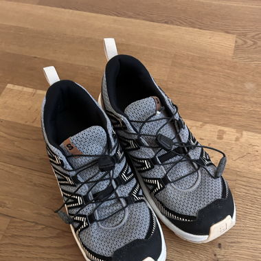 Trekkingschuh von Salomon Grösse 37