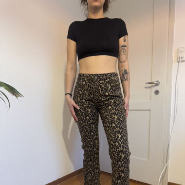 Leo jeans y2k