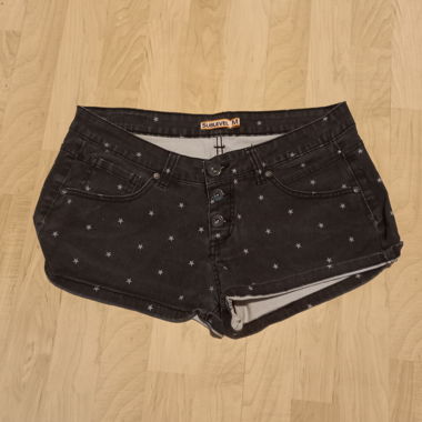 Shorts à motif d'étoiles