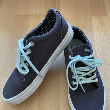 Vans 37