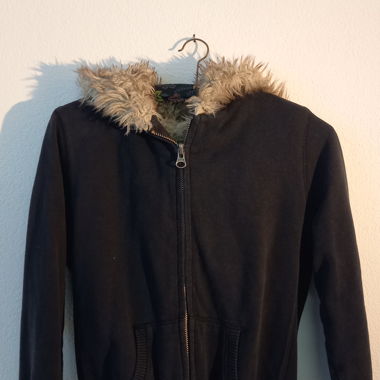 Jacket with fur