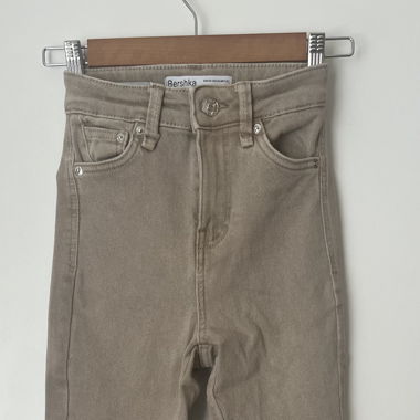 BEIGE JEANS
