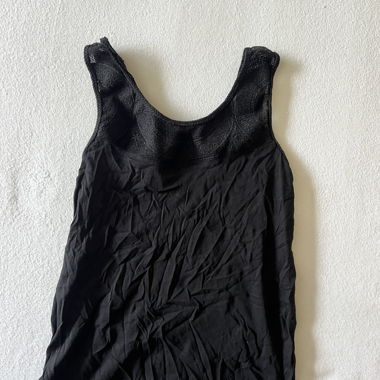 Top Yesica nero