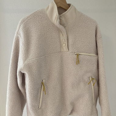Maglione Oysho in pile Teddy