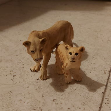 Schleich leonessa con cucciolo