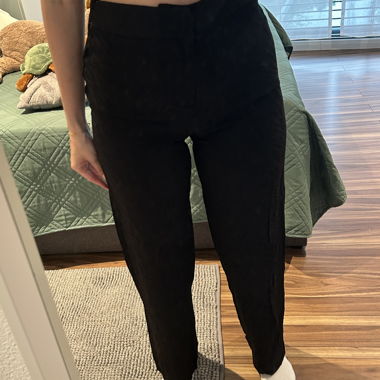 Pantalon noir avec motif zébré
