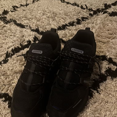 Lacoste Schuhe, Grösse 45, All Black, Sneakers