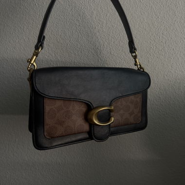 Borsa a mano in pelle nera