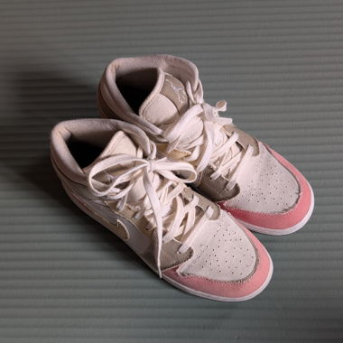 Nike Air Jordan 1 Mid, pastello rosa/beige, Mis.39