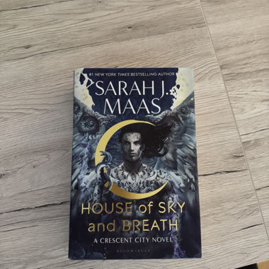 House of Sky and Breath von Sarah J. Maas
