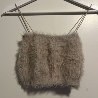 Top peloso beige Zara 