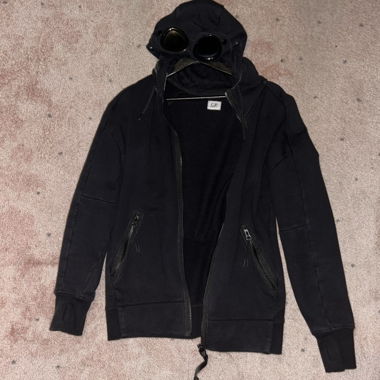 Hoodie CP Company avec goggles