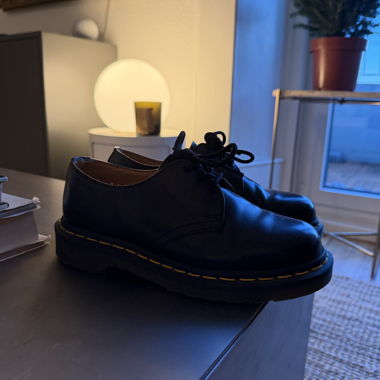 Dr. Martens niedrig schwarz 36