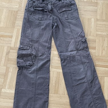 Pantaloni Cargo Grigi Brandy Melville