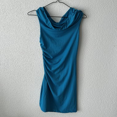 Abito off-shoulder turchese SHEIN EU 36