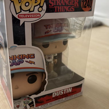 Strenger Things Dustin Funko Pop Figur