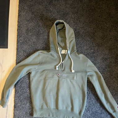 Champion Hoodie mit Kängurutasche
