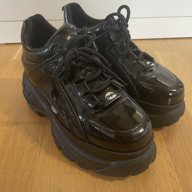 Buffalo-Schuhe