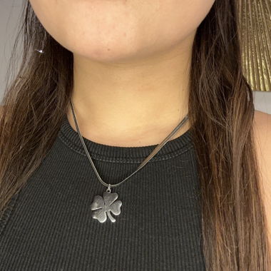 Collier porte chance (trèfle)