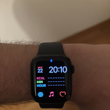 Apple Watch Series 7 (41mm, schwarz)