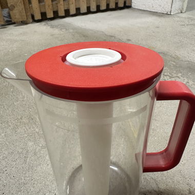 Caraffa Bodum in plastica con inserto refrigerante